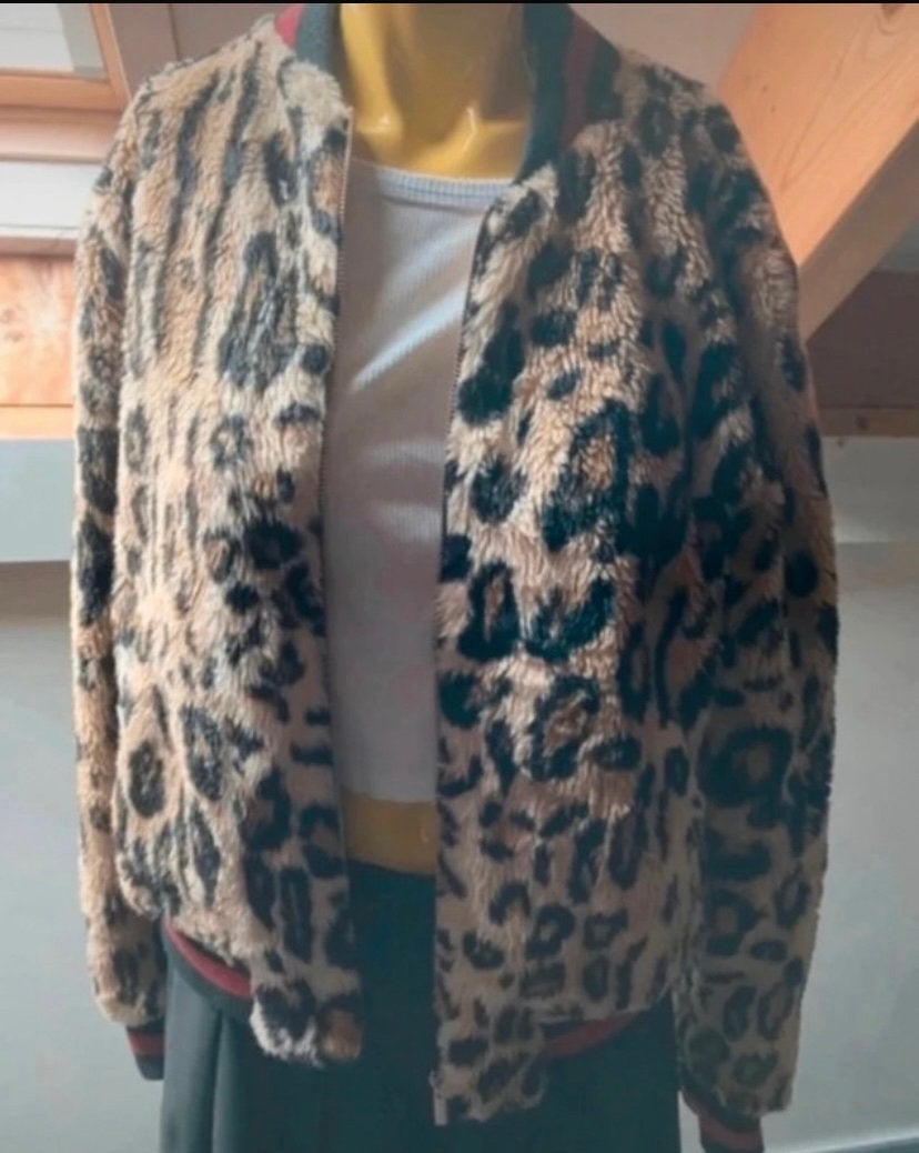 Vila Panterprint Jas Maat 36 - Zomer/Lente, Kleding | Dames, Ophalen of Verzenden, Zo goed als nieuw, Maat 36 (S), Meerkleurig