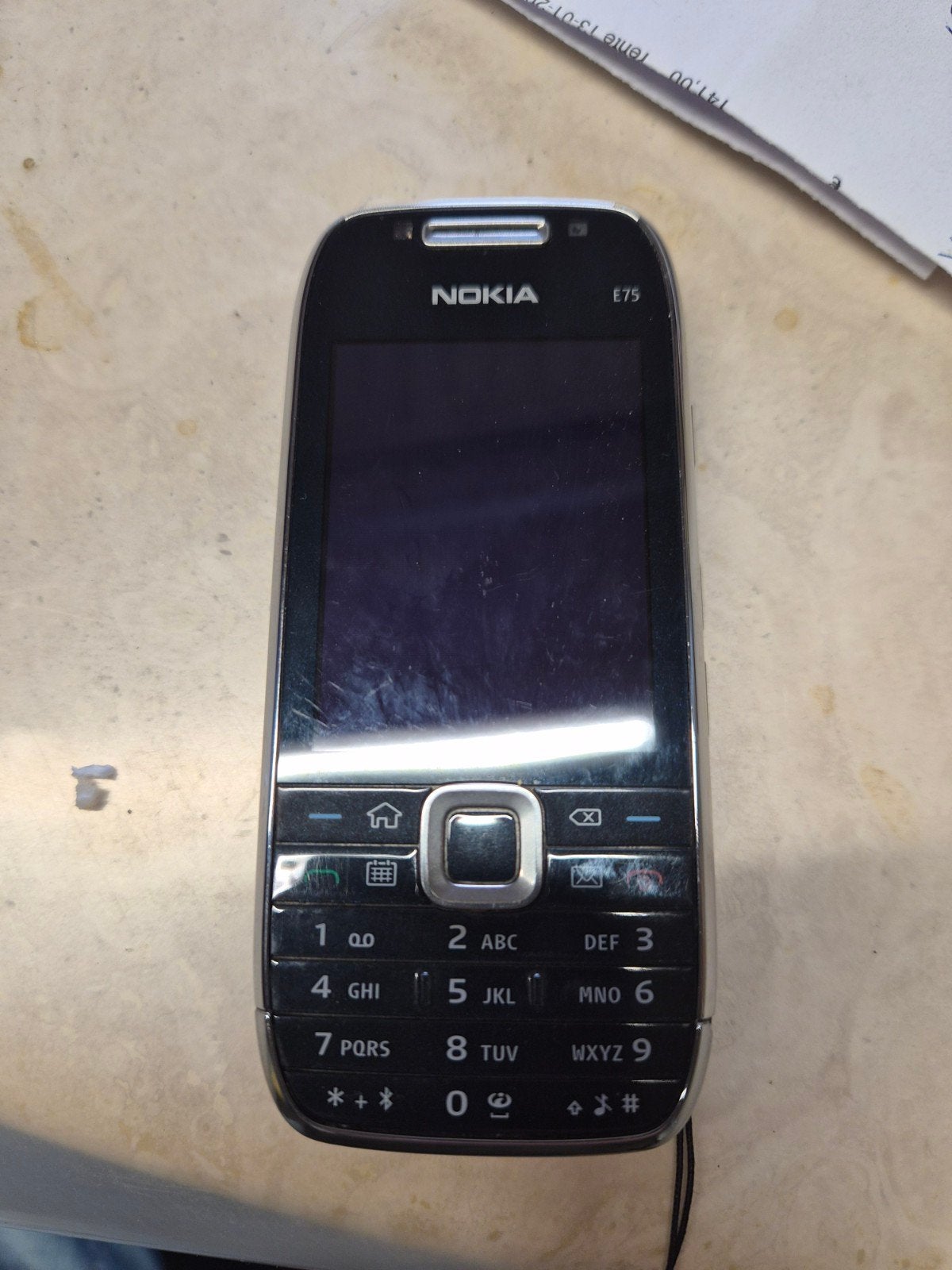 Nokia E75 - Klassieke zakelijke telefoon, Telecommunicatie, Mobiele telefoons | Nokia, Gebruikt, Schuifmodel, Zwart, Fysiek toetsenbord