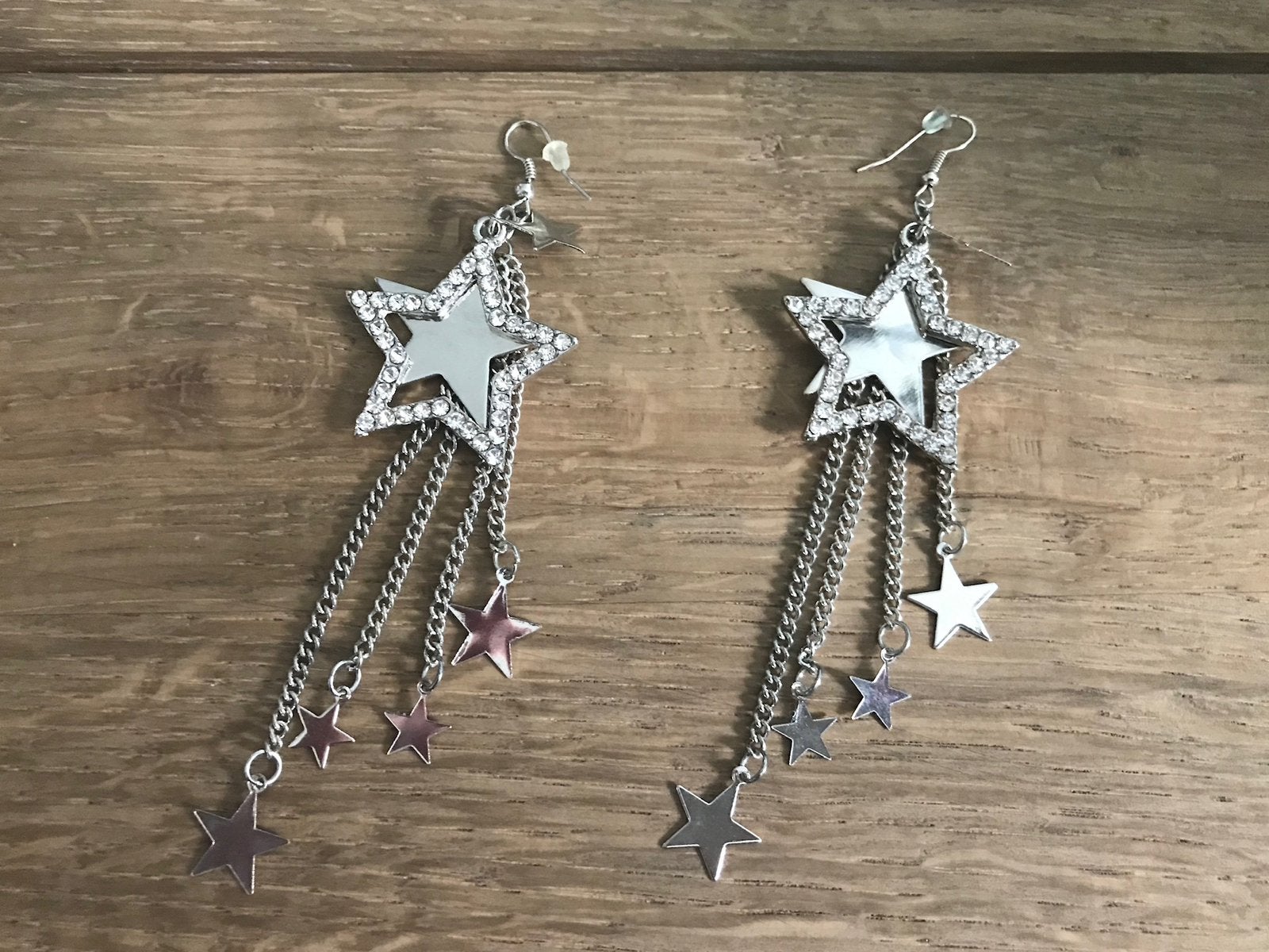 Te koop: oorbellen met sterren en strass, Overige materialen, Hangers, Nieuw, Ophalen of Verzenden