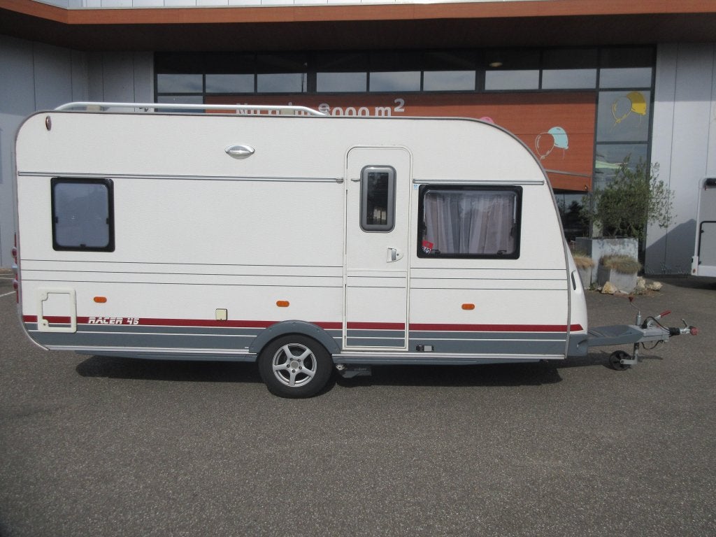 HomeStar Racer 45 ZEER NETJES EN MODERN, Caravans en Kamperen, Overige merken, Rondzit, Overige typen, Schokbreker