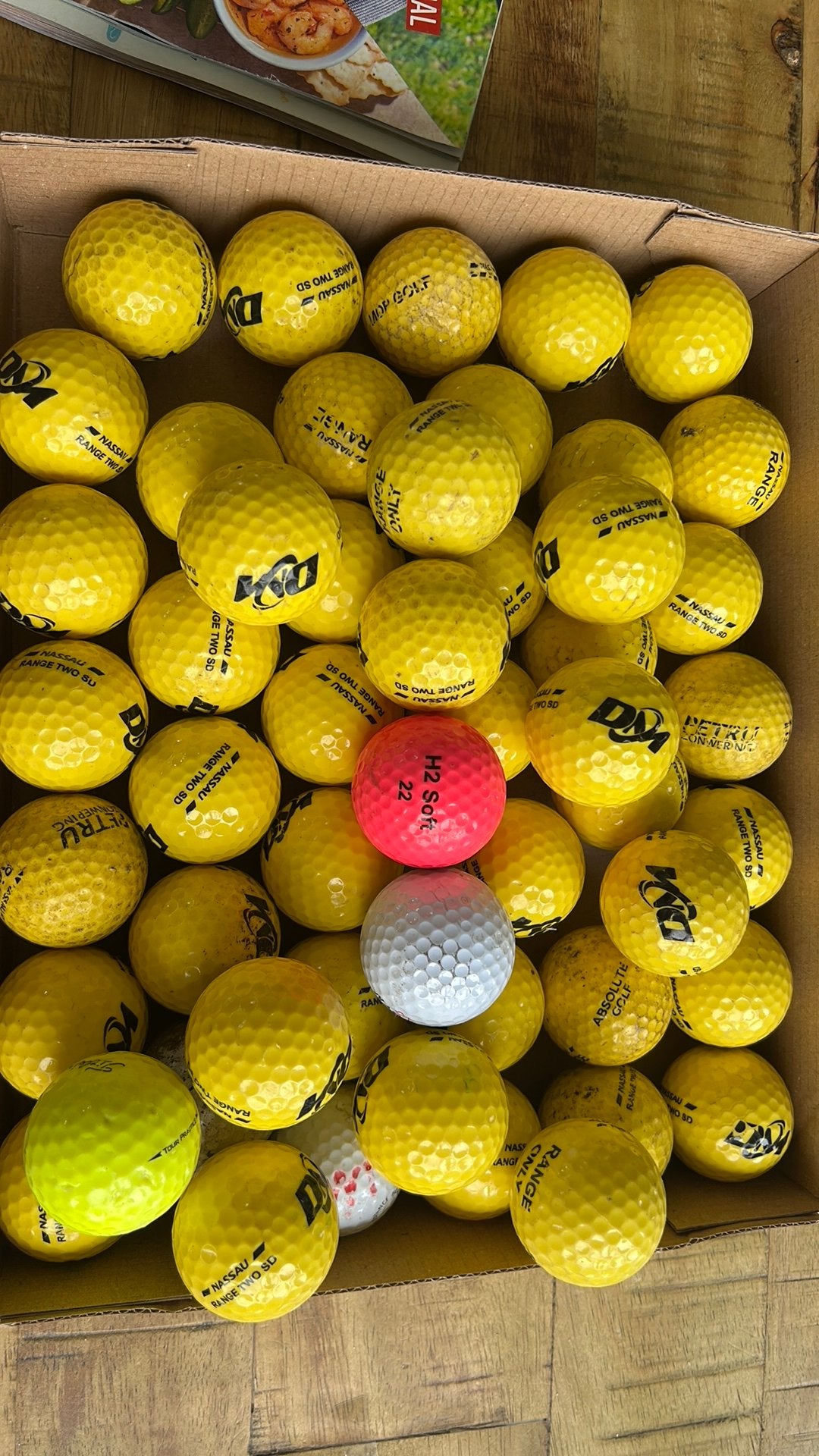 Ruim 25 gebruikte golfballen - Ideaal voor training, Ophalen of Verzenden, Gebruikt, Bal(len), Overige merken