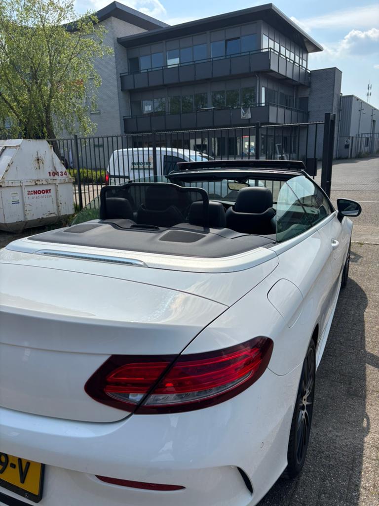 Mercedes-Benz C-Klasse C180 156pk 9G-TRONIC 2018 Wit, 15 km/l, 1800 kg, Cabriolet, 4 stoelen