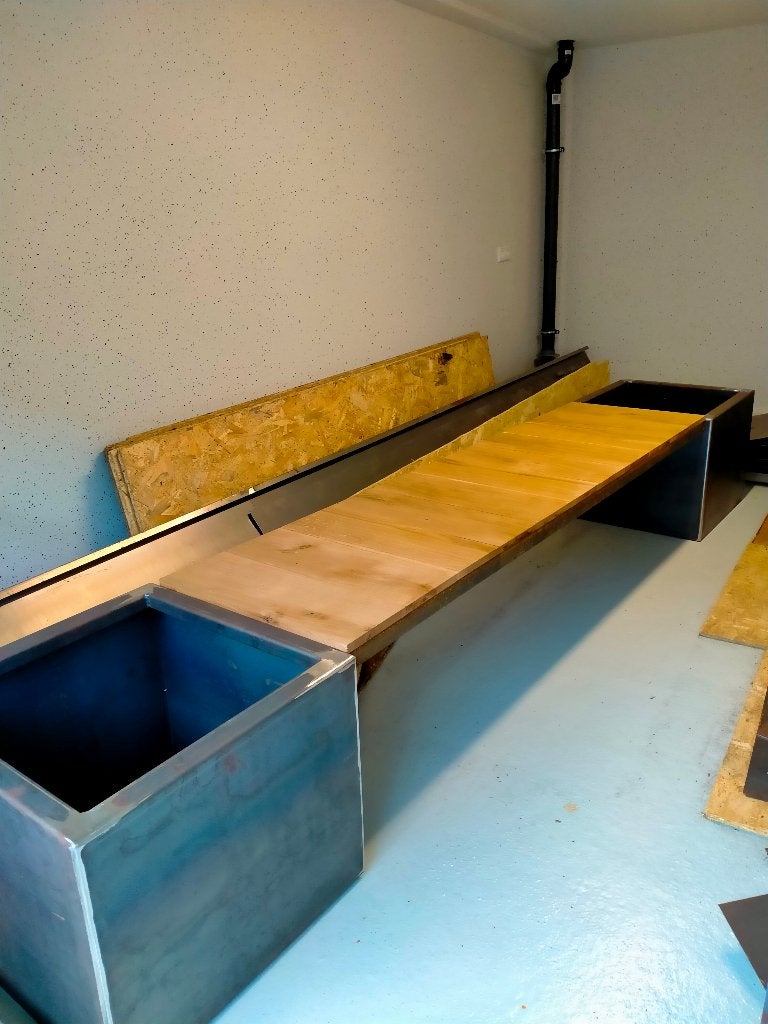 Foto 9 van Cortenstaal bloembakken 200*40*40 €220 ook maatwerk