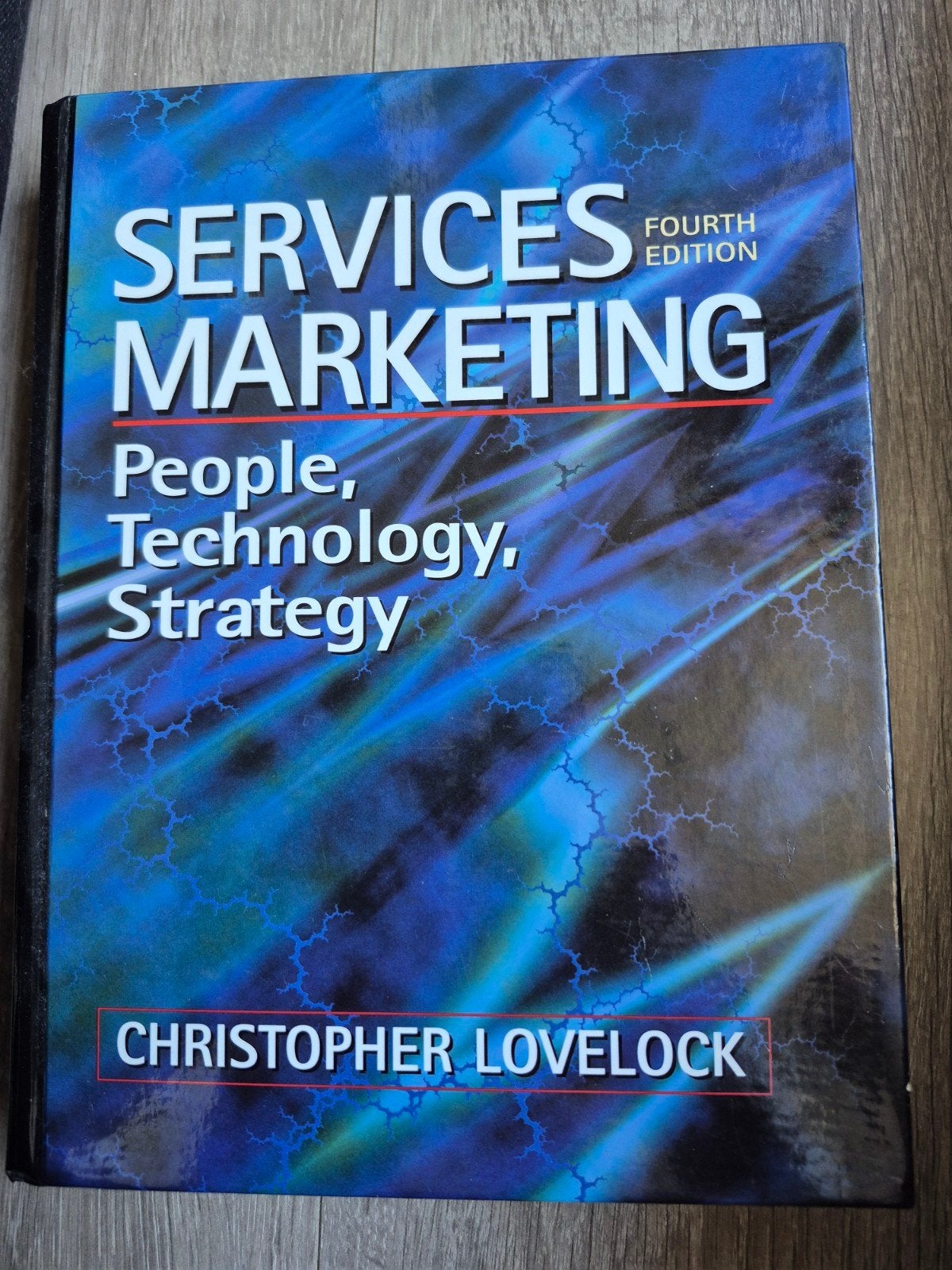 Services Marketing - Christopher Lovelock (4e editie), Boeken, Ophalen of Verzenden, Gelezen, Economie en Marketing, Christopher Lovelock