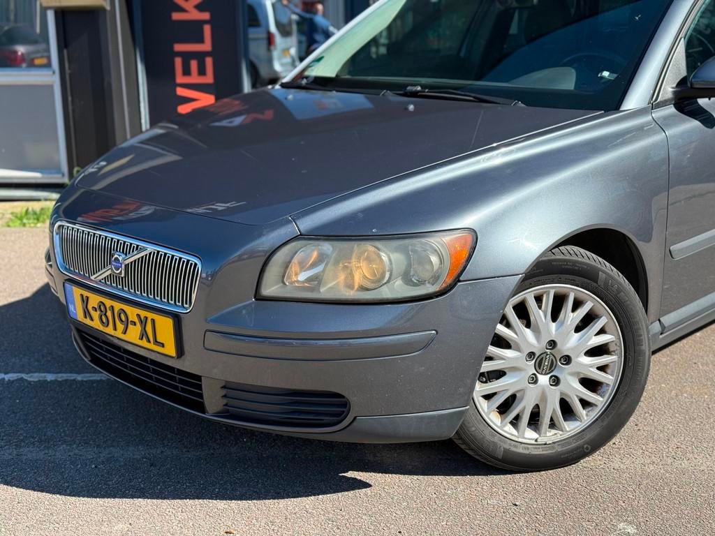 Volvo V50 2.5 T5 Kinetic | Airco | Cruise | Elek. Ramen, Voorwielaandrijving, Gebruikt, 700 kg, 11 km/l
