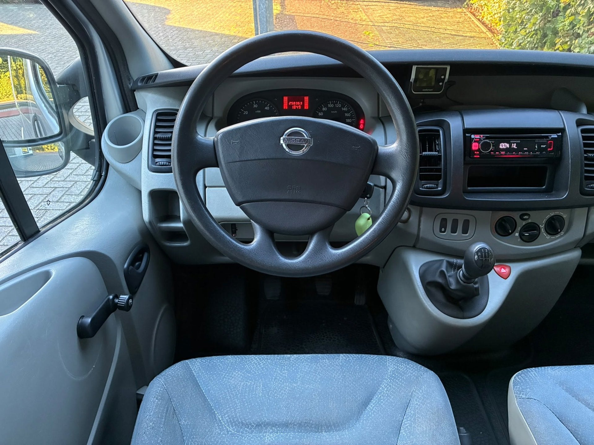 Nissan Primastar 1.9 CDi I Rolstoel Bus / Lift, Gebruikt, 4 cilinders, Bedrijf, Grijs
