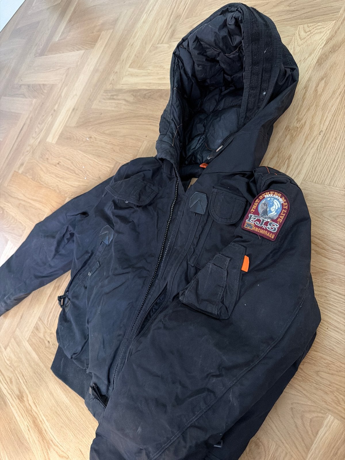 Parajumpers korte jas, maat 164 (valt als XS), Ophalen of Verzenden, Zo goed als nieuw, Maat 34 (XS) of kleiner, Zwart