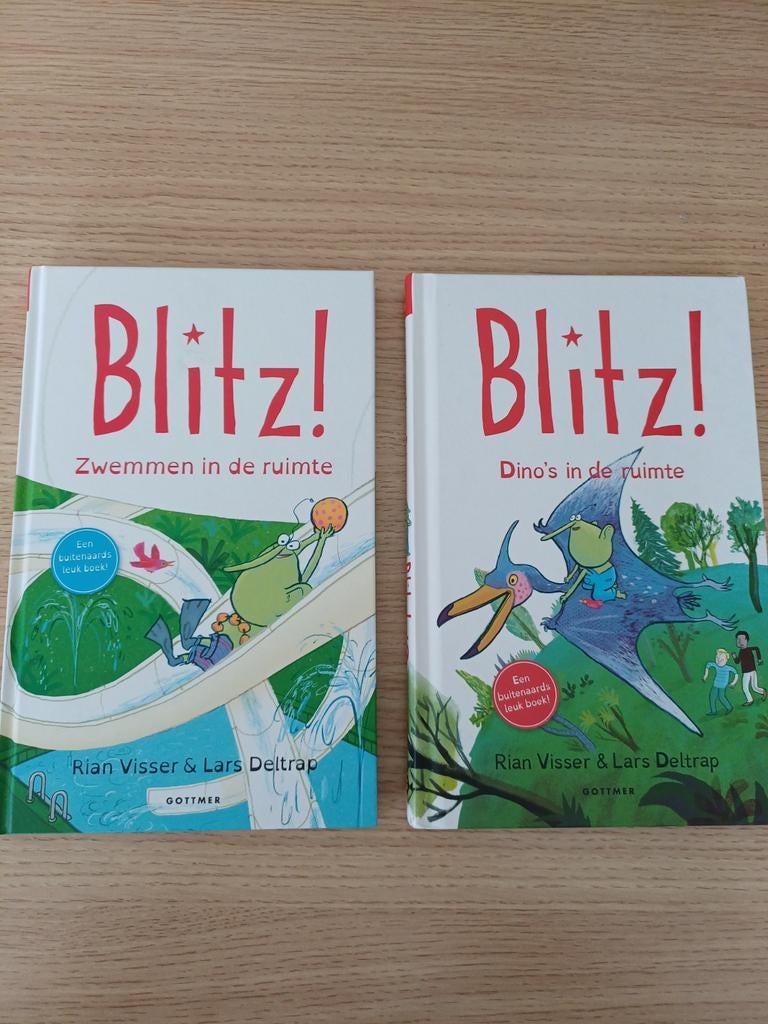 2 boeken uit de Blitz serie ( 5 en 9), nieuwstaat!, Ophalen of Verzenden, Zo goed als nieuw