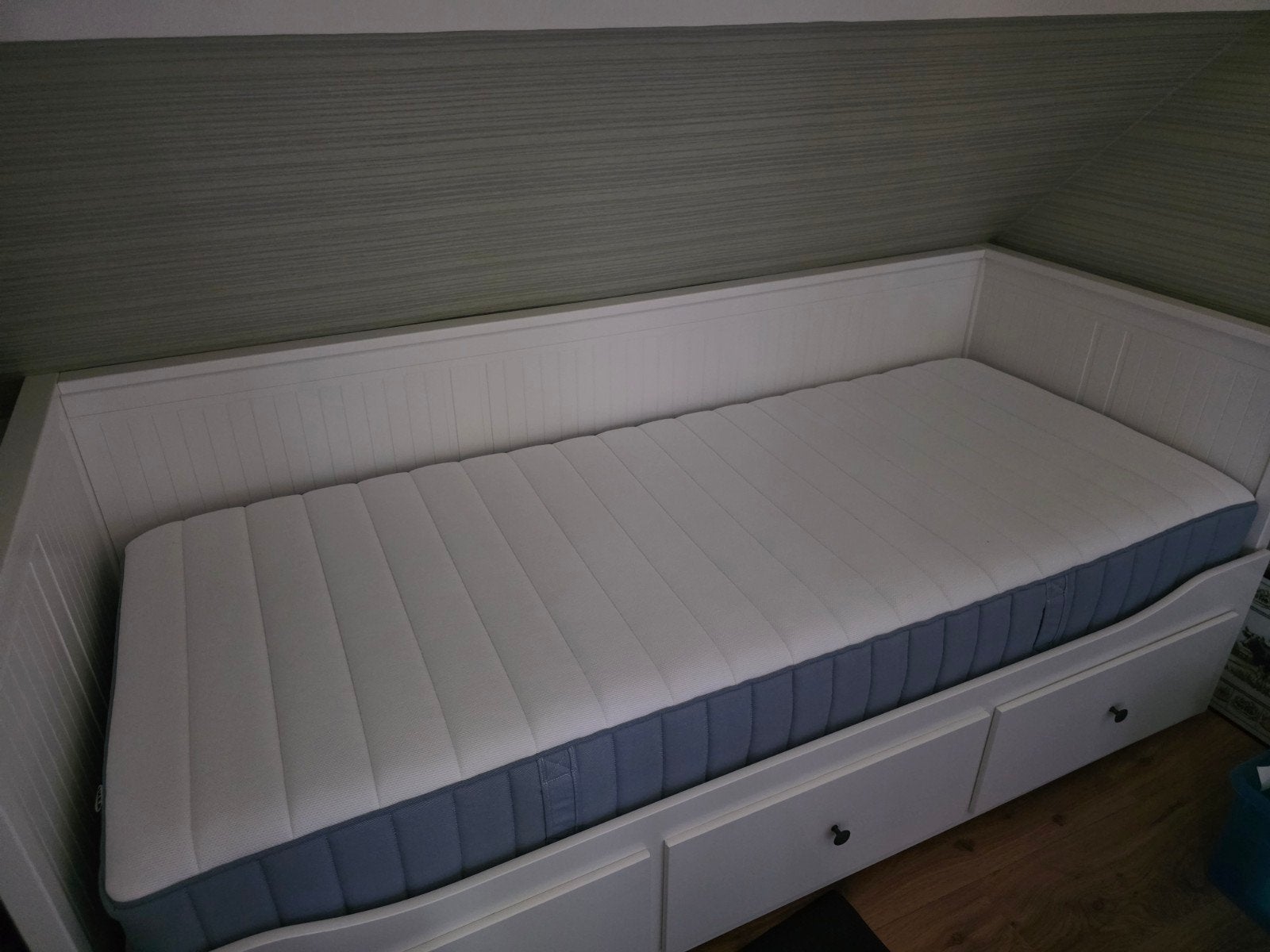 Ikea Valeväg matras, 80 x 200 (middel hard), Ophalen, Eenpersoons, Zo goed als nieuw, 80 cm