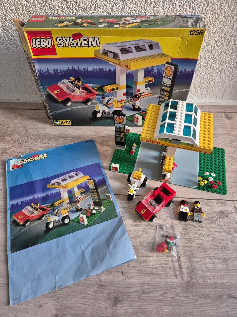 Lego Town Shell Petrol Pump 1256, Lego, Ophalen of Verzenden, City, Gebruikt