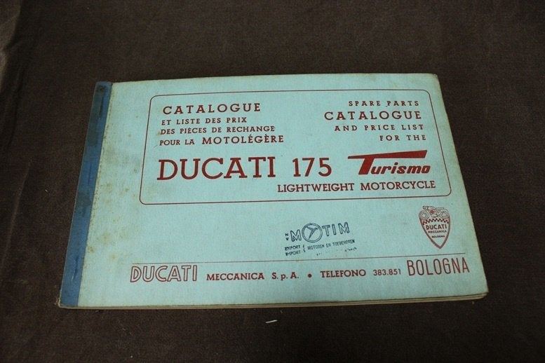 Ducati 175 Turismo motorcycle parts list, Ophalen of Verzenden, Ducati