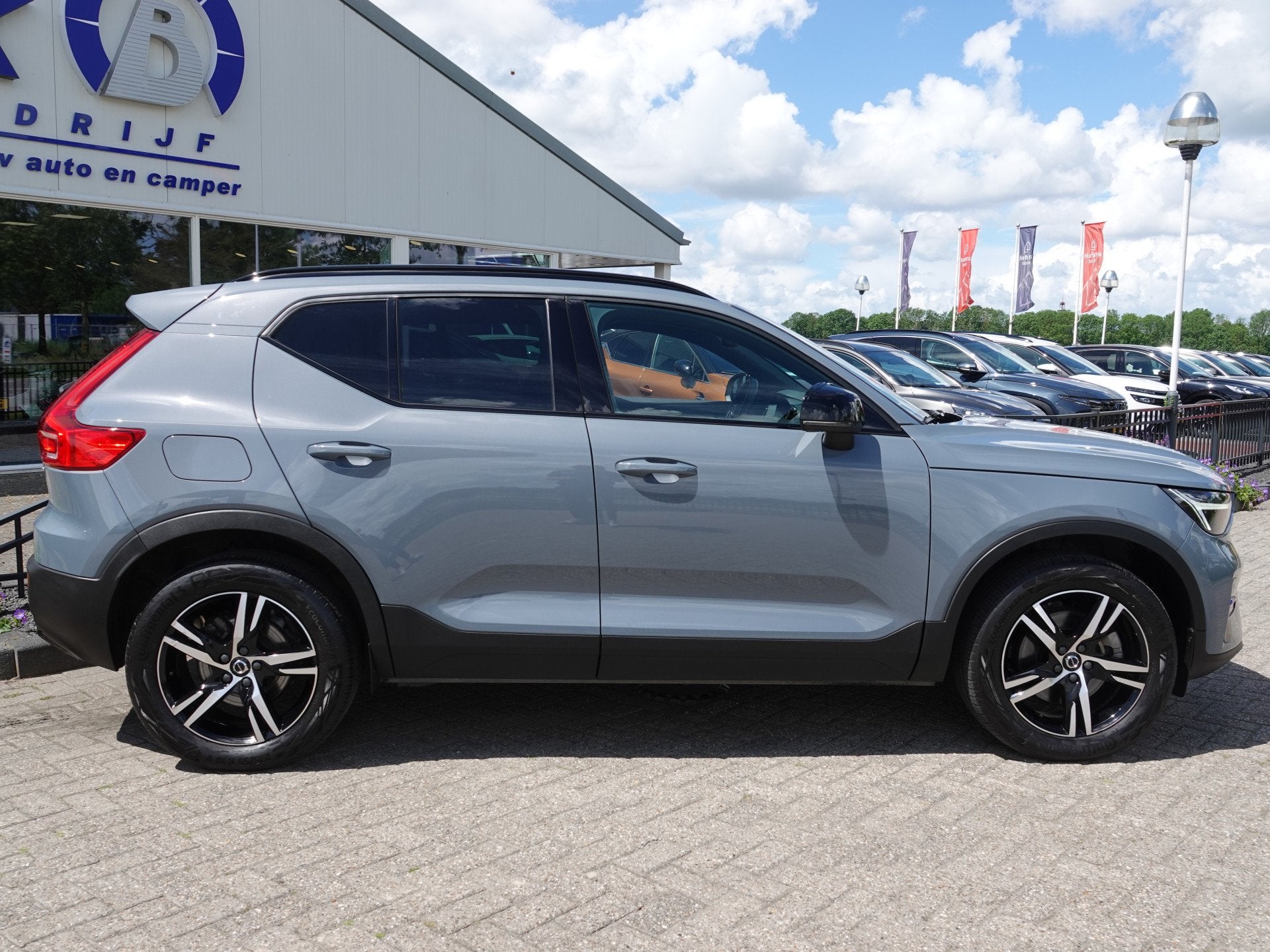 Volvo XC40 2.0 B3 Plus Dark H-LEER | ACC | MEMORY | BLIS + C, Auto's, 15 km/l, Gebruikt, 4 cilinders, 1969 cc