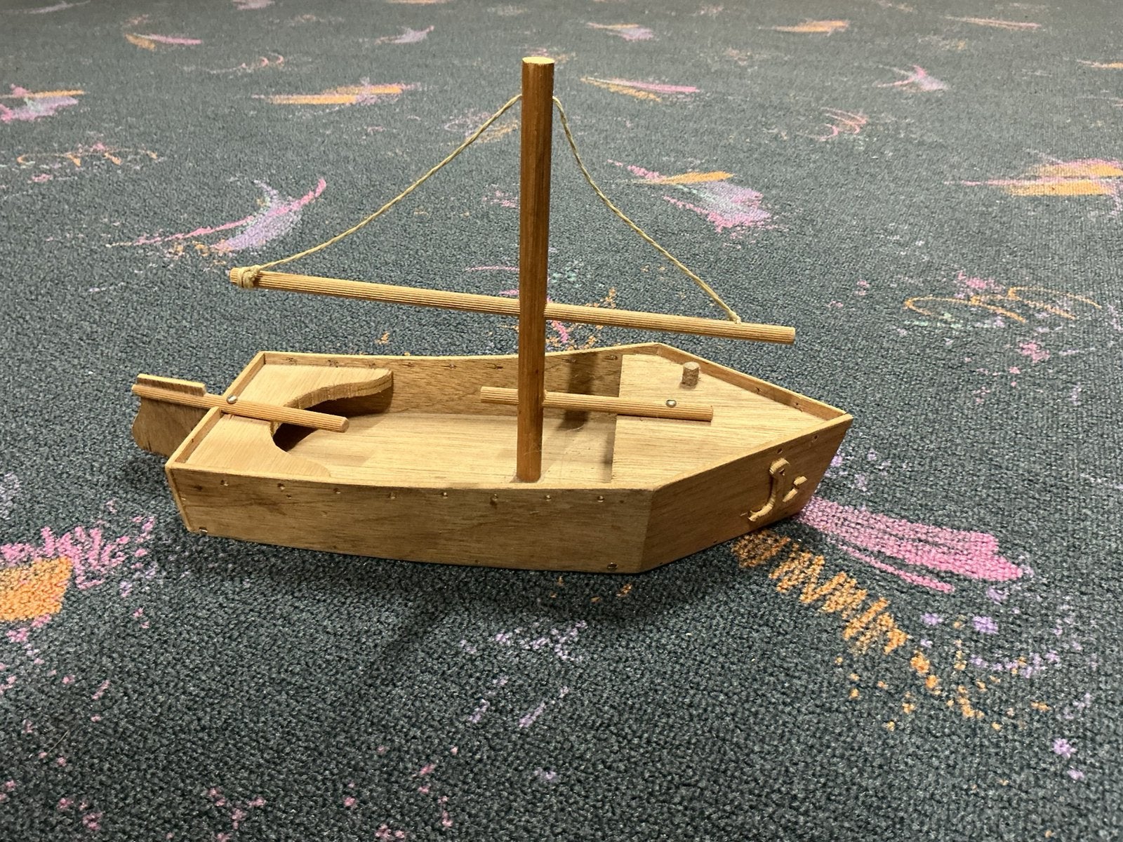 Houten speelgoed boot., Ophalen, Zo goed als nieuw, Overige typen