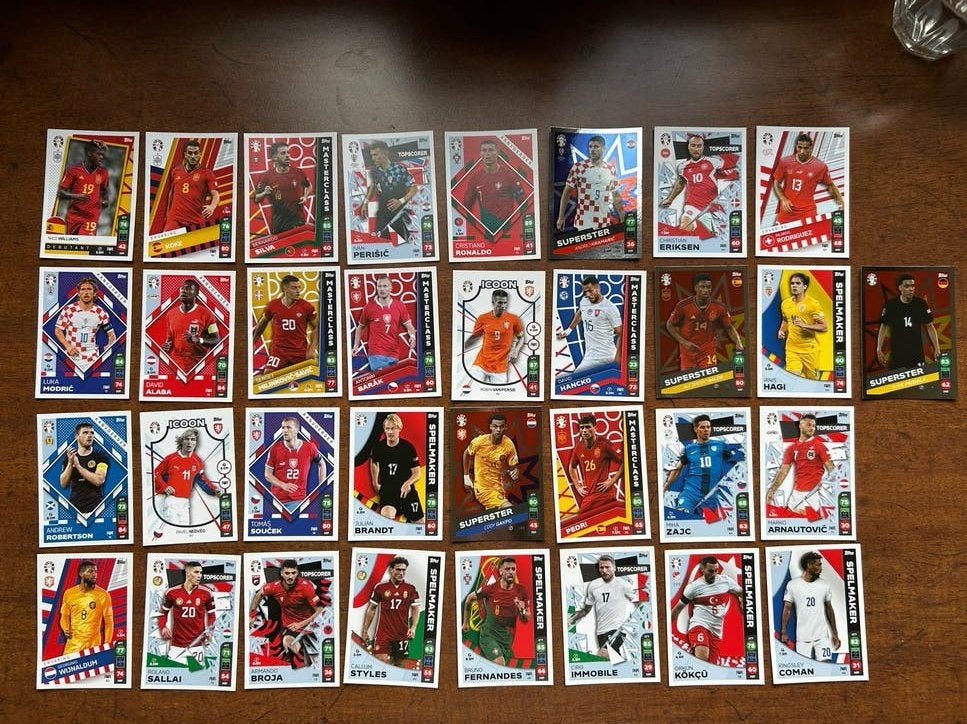 33x Topps Match Attax EK 2024 Voetbal Kaarten van de LIDL, Ophalen of Verzenden, Zo goed als nieuw, Overige sporten, Spelerskaart