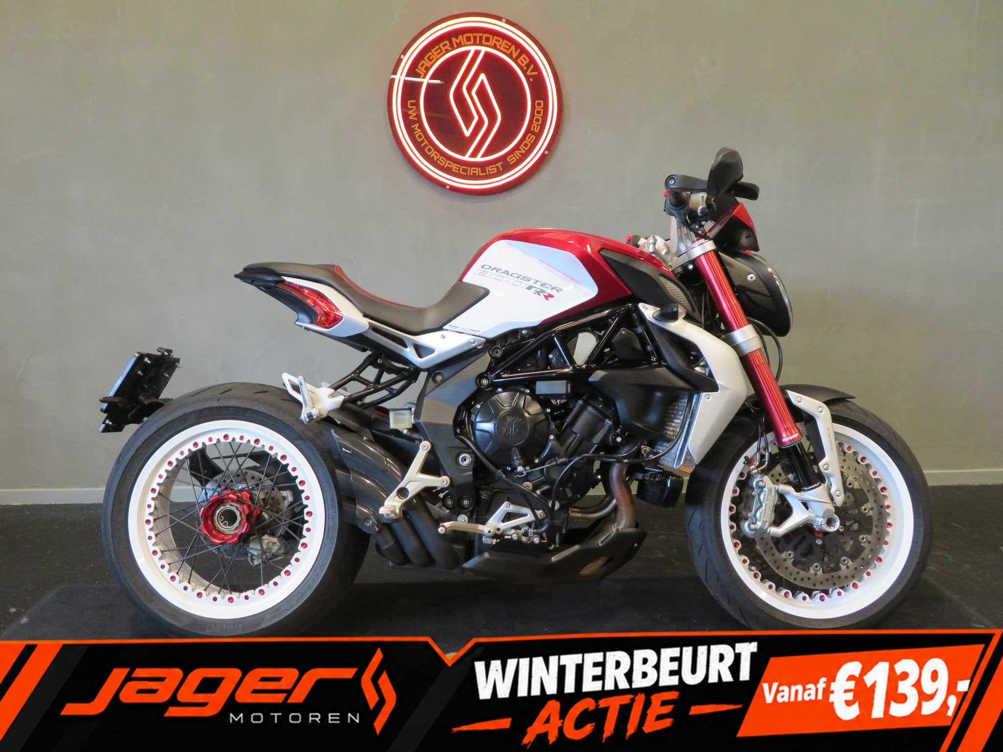MV Agusta BRUTALE 800 DRAGSTER RR CARBON (bj 2015), Motoren, Naked bike, Gebruikt, Bedrijf