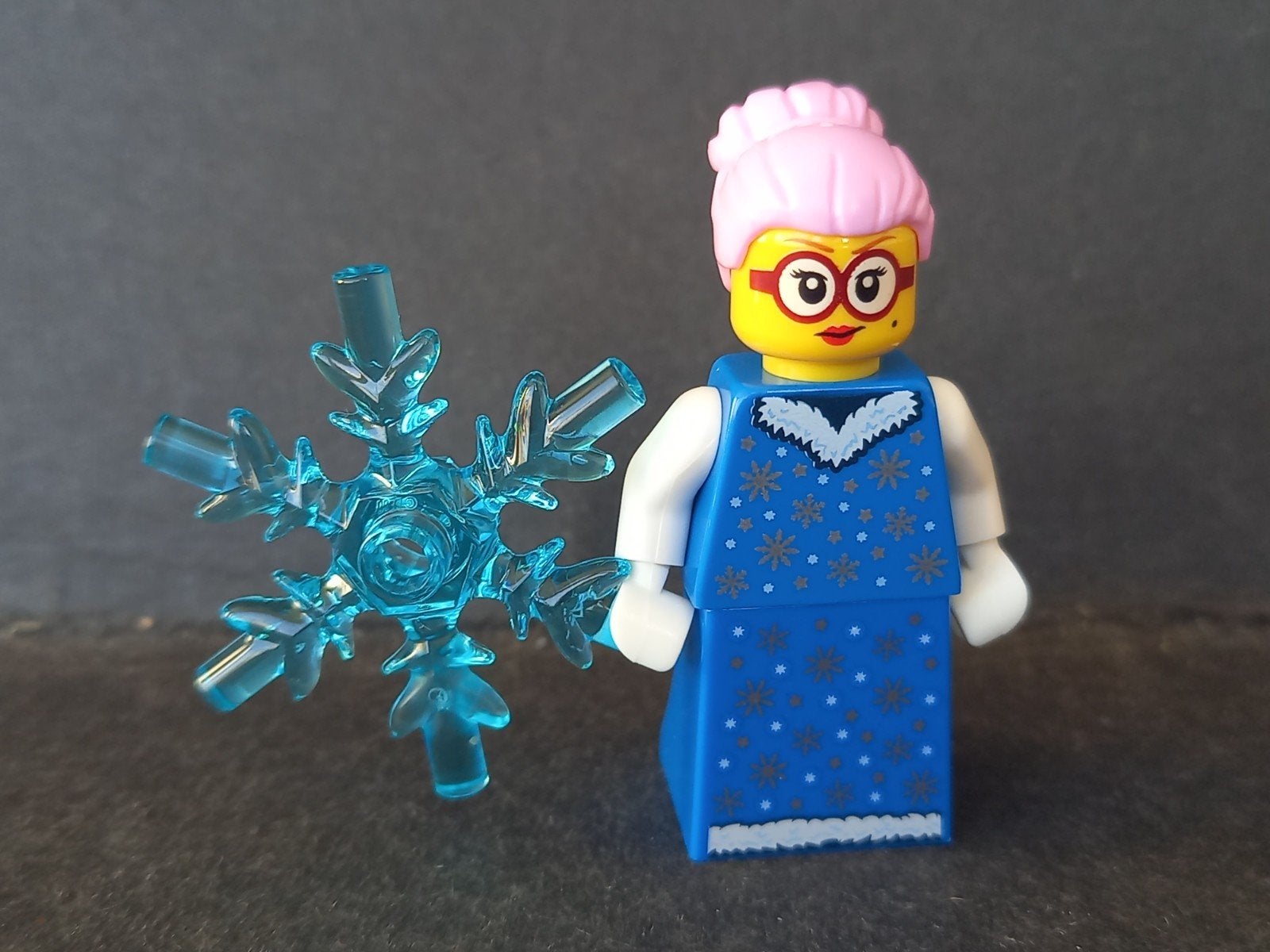 Lego minifig NIEUW Snow Lady BAM Sneeuw Girl Winter Kerst, Kinderen en Baby's, Speelgoed | Duplo en Lego, Nieuw, Lego, Minifiguur