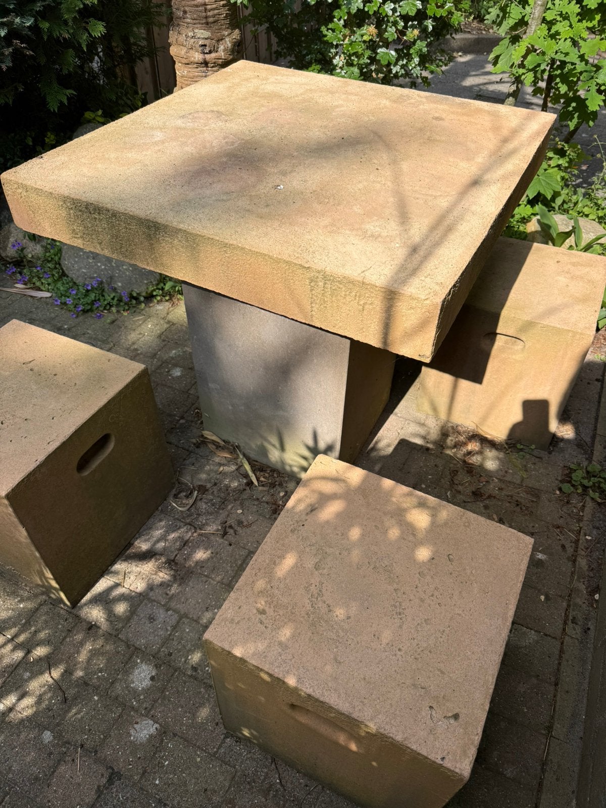 riviera maison betonlook tuinset 4 pers, Tuin en Terras, Tuintafels, Ophalen of Verzenden, Zo goed als nieuw, Rond