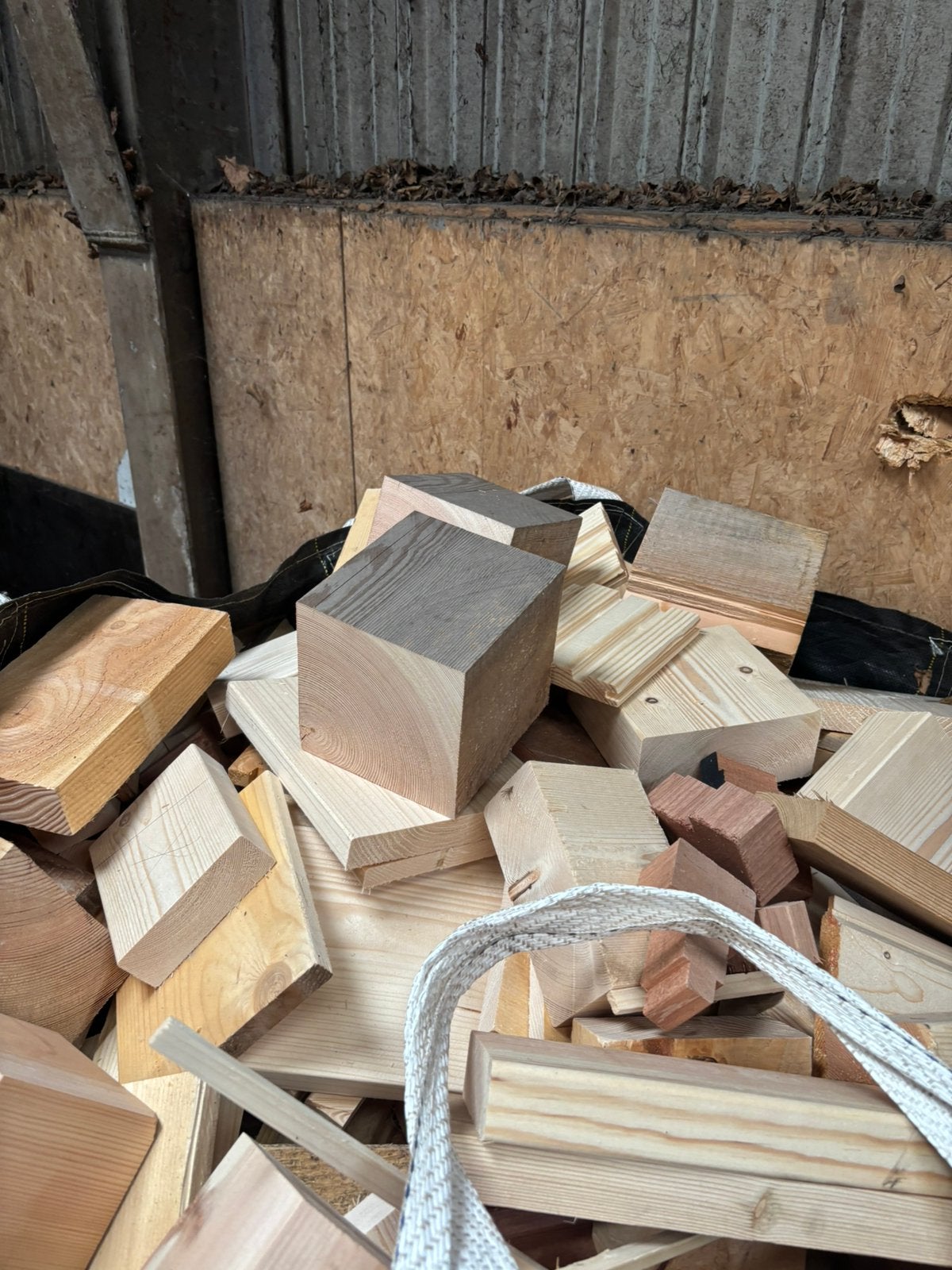 Bigbag's Gemengd Brandhout, 6 m³ of meer, Ophalen, Blokken