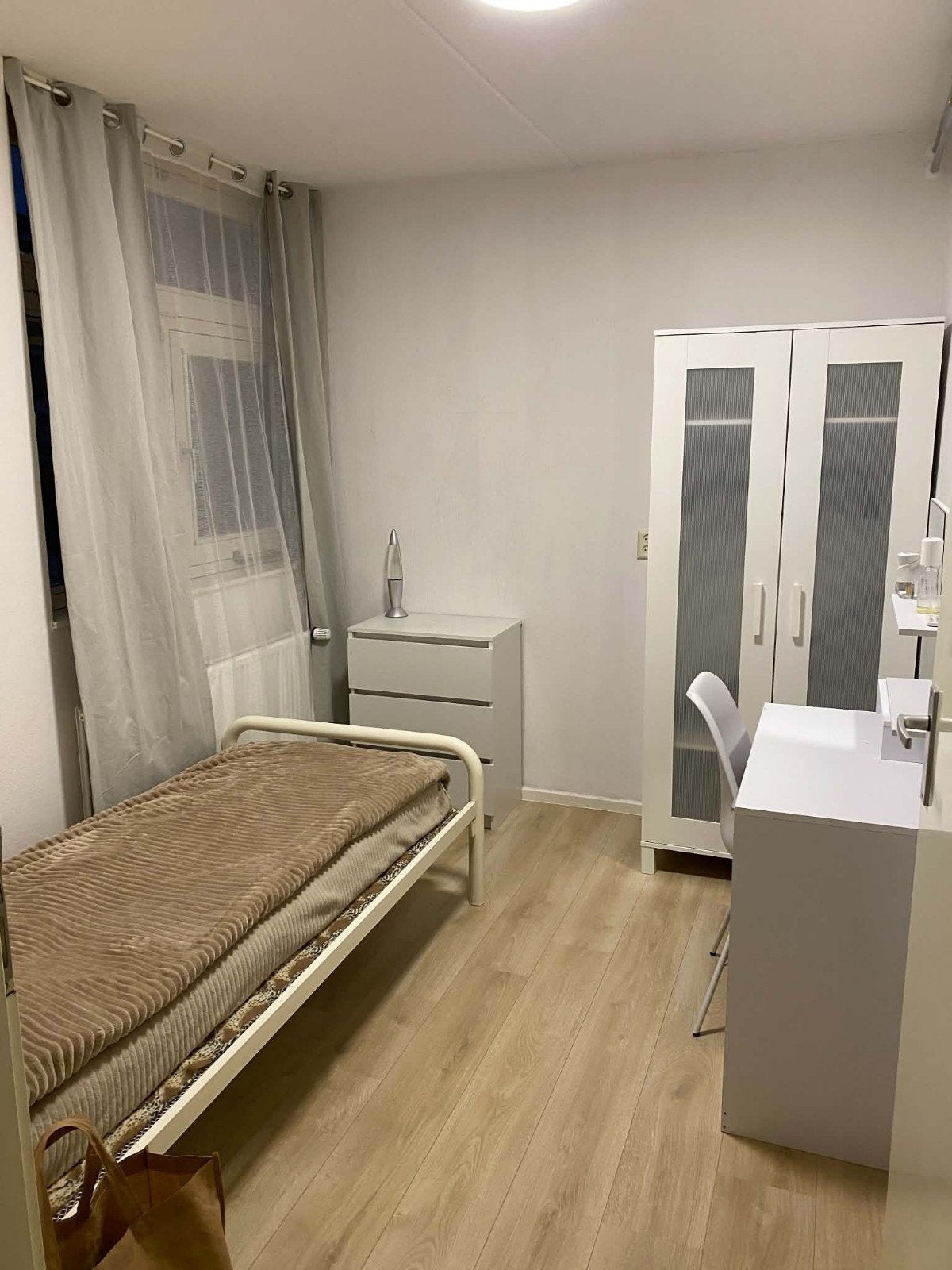 Room for rent