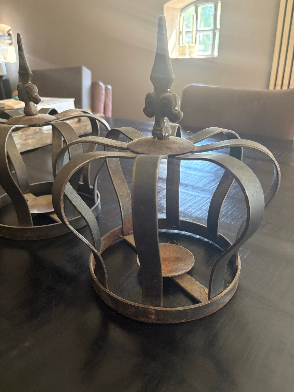 Decoratieve metalen kronen - set van 2, Ophalen