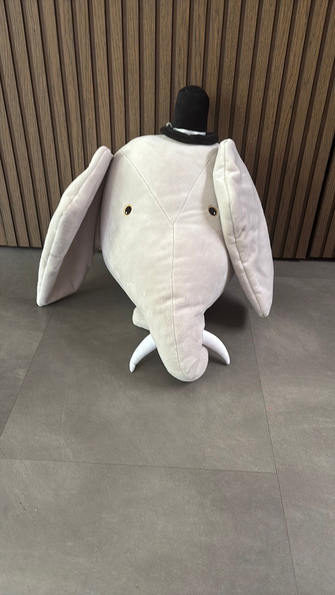 H&M Home olifant knuffel met hoed – grote decoratieknuffel, ., Ophalen of Verzenden, Zo goed als nieuw, .