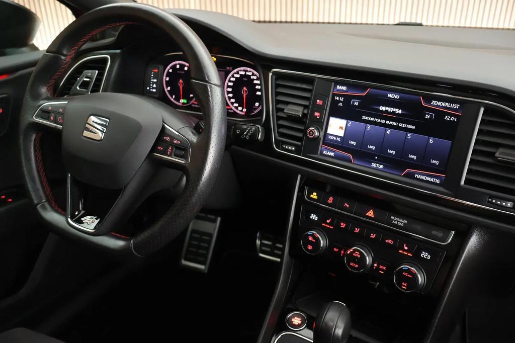 Seat Leon ST 1.5 TSI 150pk DSG FR Ultimate Edit € 19.749,0, Automaat, 4 cilinders, Leon, Alcantara