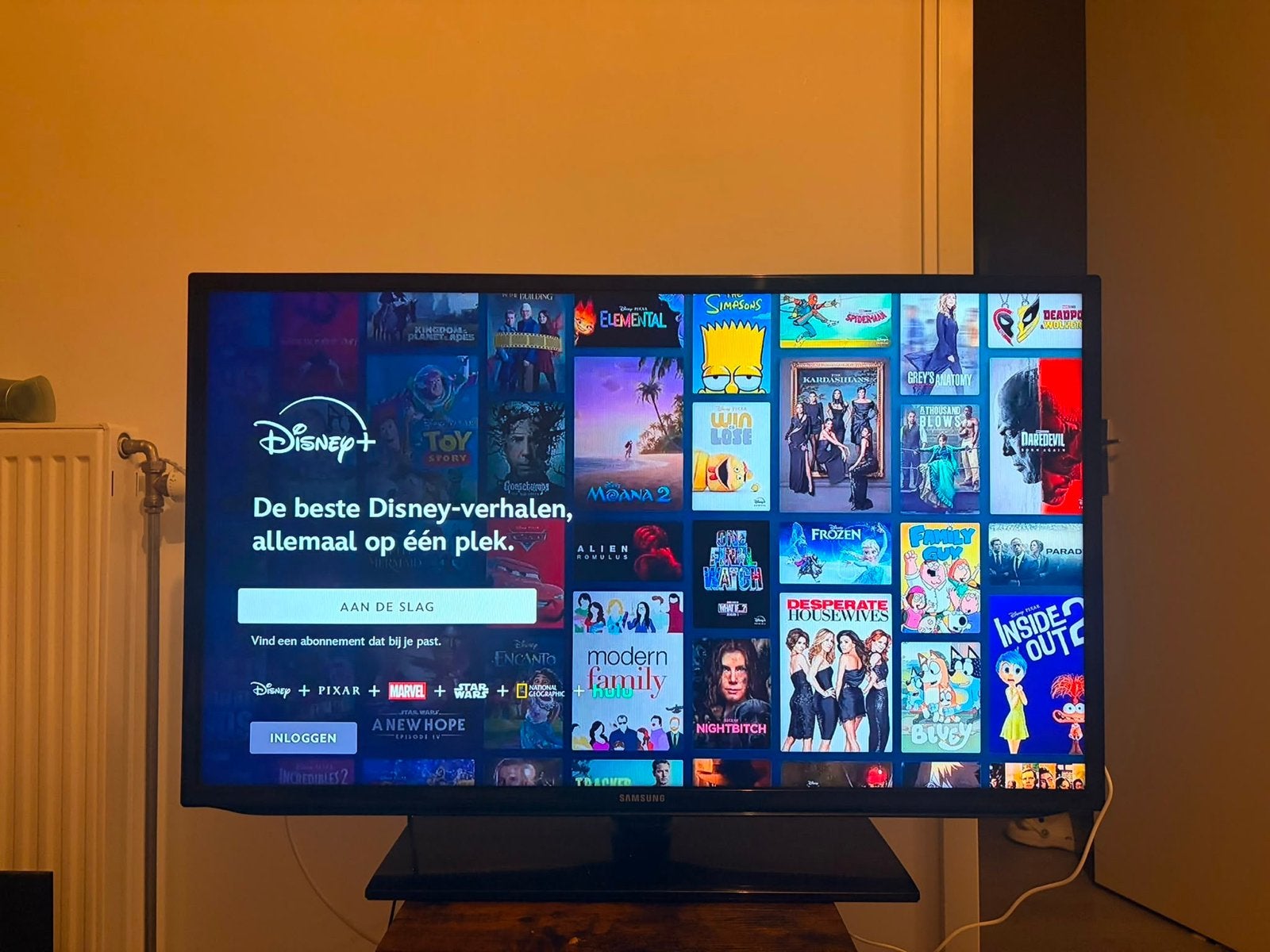 SAMSUNG 40 inch Smart TV FULL HD LED +PEAQ Android Stick Box, Audio, Tv en Foto, Televisies, Ophalen, Samsung, 100 cm of meer