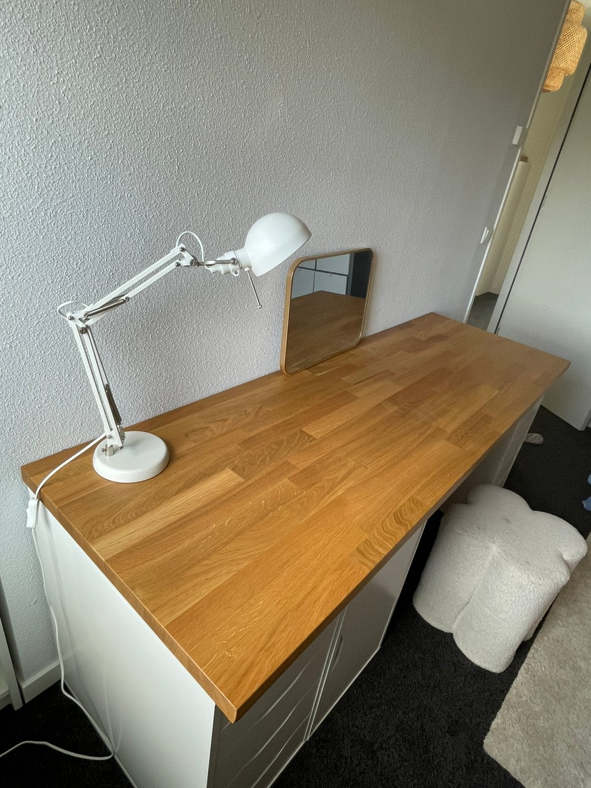 Ikea buroblad, Ophalen, Zo goed als nieuw