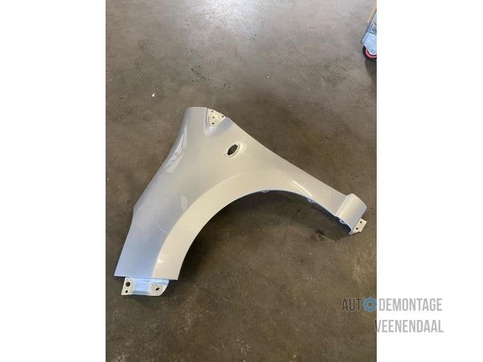 Scherm links-voor van een Suzuki Alto (Z2S), -, -, Nieuw, Ophalen of Verzenden