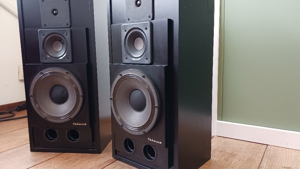 Cabasse Goelette M4, Gebruikt, 120 watt of meer, Front, Rear of Stereo speakers, Ophalen