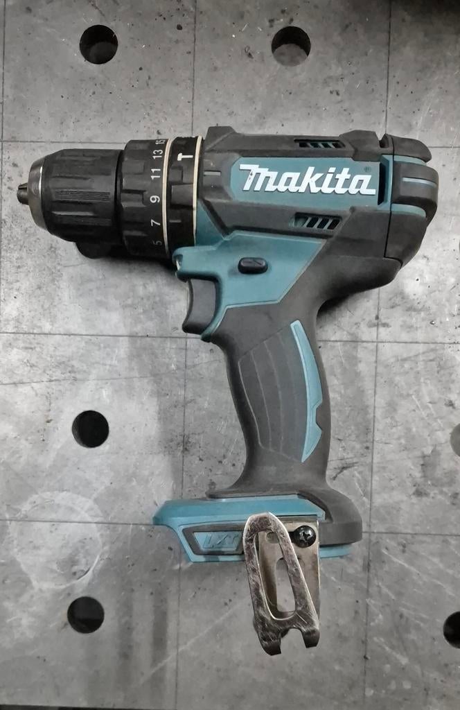 Makita DHP482 Accu Boormachine 18V - Defect, Ophalen of Verzenden, Gebruikt, Boor- en Schroefmachine, Variabele snelheid