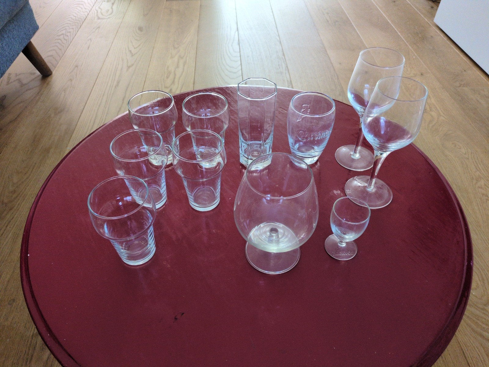 Diverse glazen: bier, fris, chocomel, harteveldt, Huis en Inrichting, Keuken | Servies, Ophalen