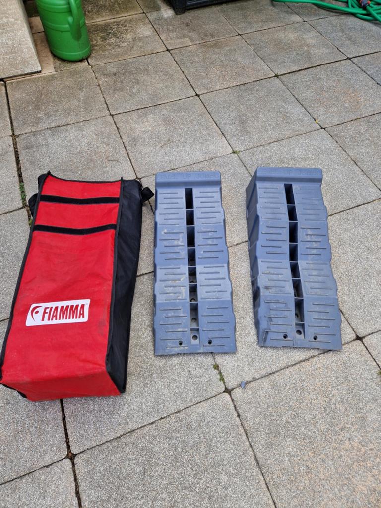 Fiamma oprijplaten voor campers in hoes, Ophalen, Gebruikt