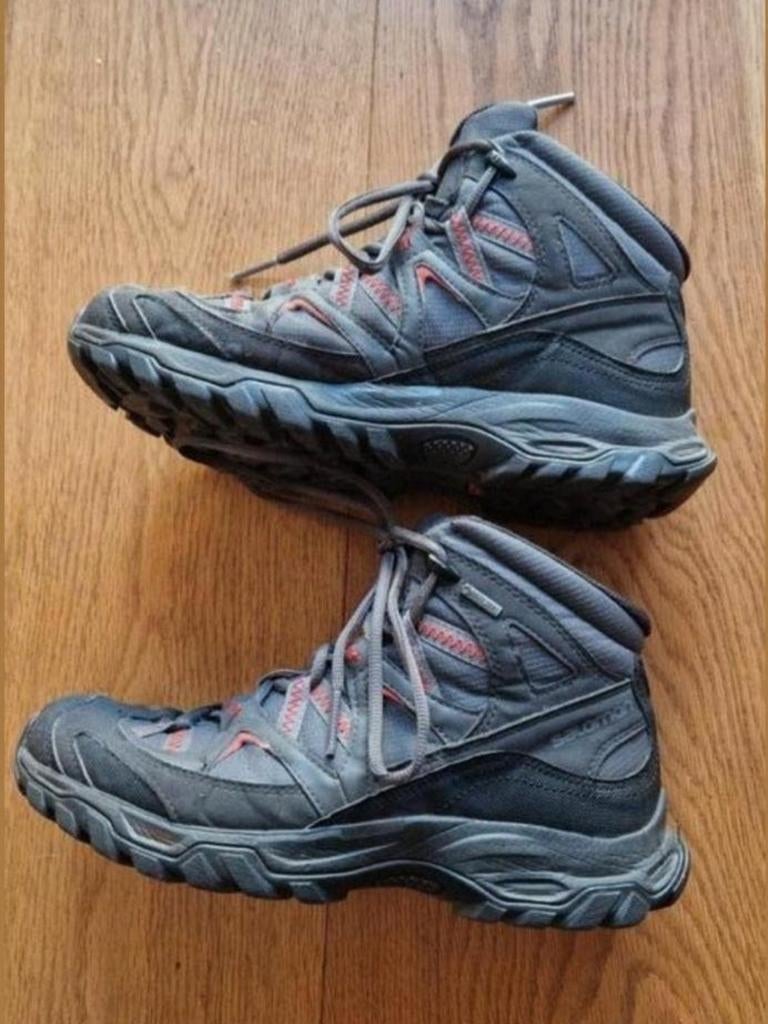 Salomon bergschoenen maat 38,5, Salomon, Zo goed als nieuw, Wandelschoenen, Ophalen of Verzenden