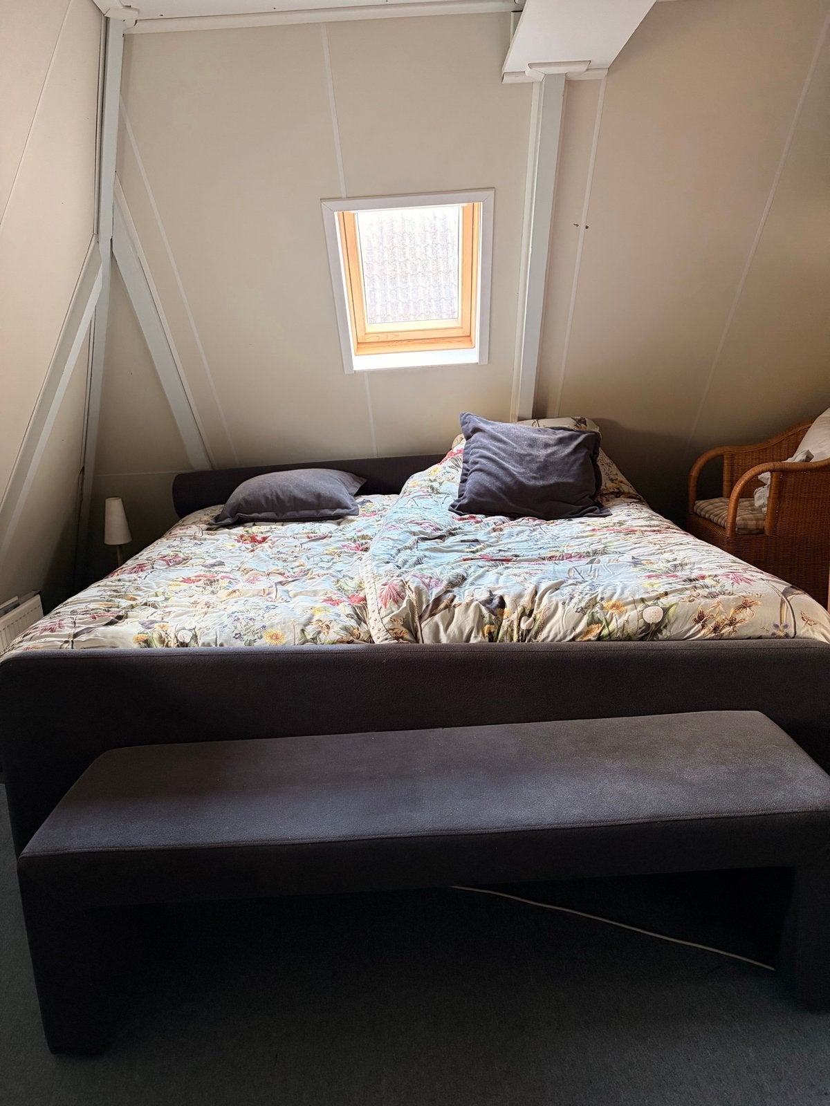 Tweepersoons boxspring met stoffen bekleding, Huis en Inrichting, Ophalen, Gebruikt, Zwart, Tweepersoons