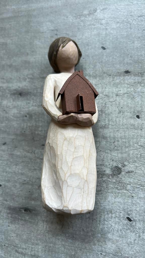 Beeldje Willow Tree Mi Casa 14 cm, gastvrijheid, nieuw huis, Verzamelen, Beelden en Beeldjes, Ophalen of Verzenden, Zo goed als nieuw