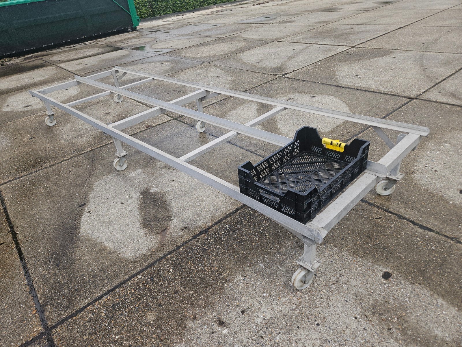 Aluminium roltafel / verrijdbaar onderstel / verkooptafel, Zakelijke goederen, Machines en Bouw | Transport, Ophalen of Verzenden