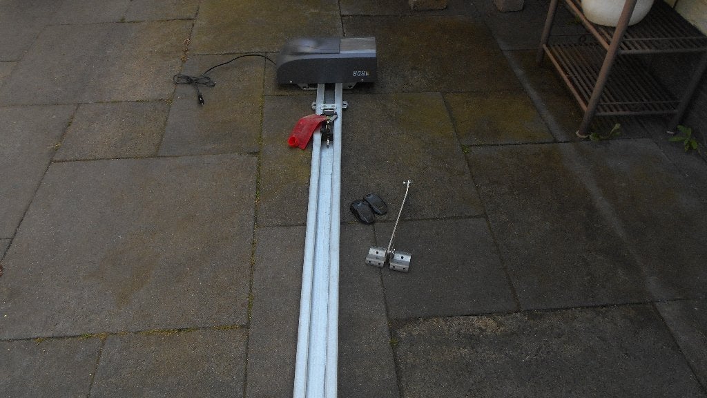 roldeurmotor deur + afstandsbediening garagedeur RDA Hormann, Garagedeur, Ophalen of Verzenden, Zo goed als nieuw, 120 cm of meer