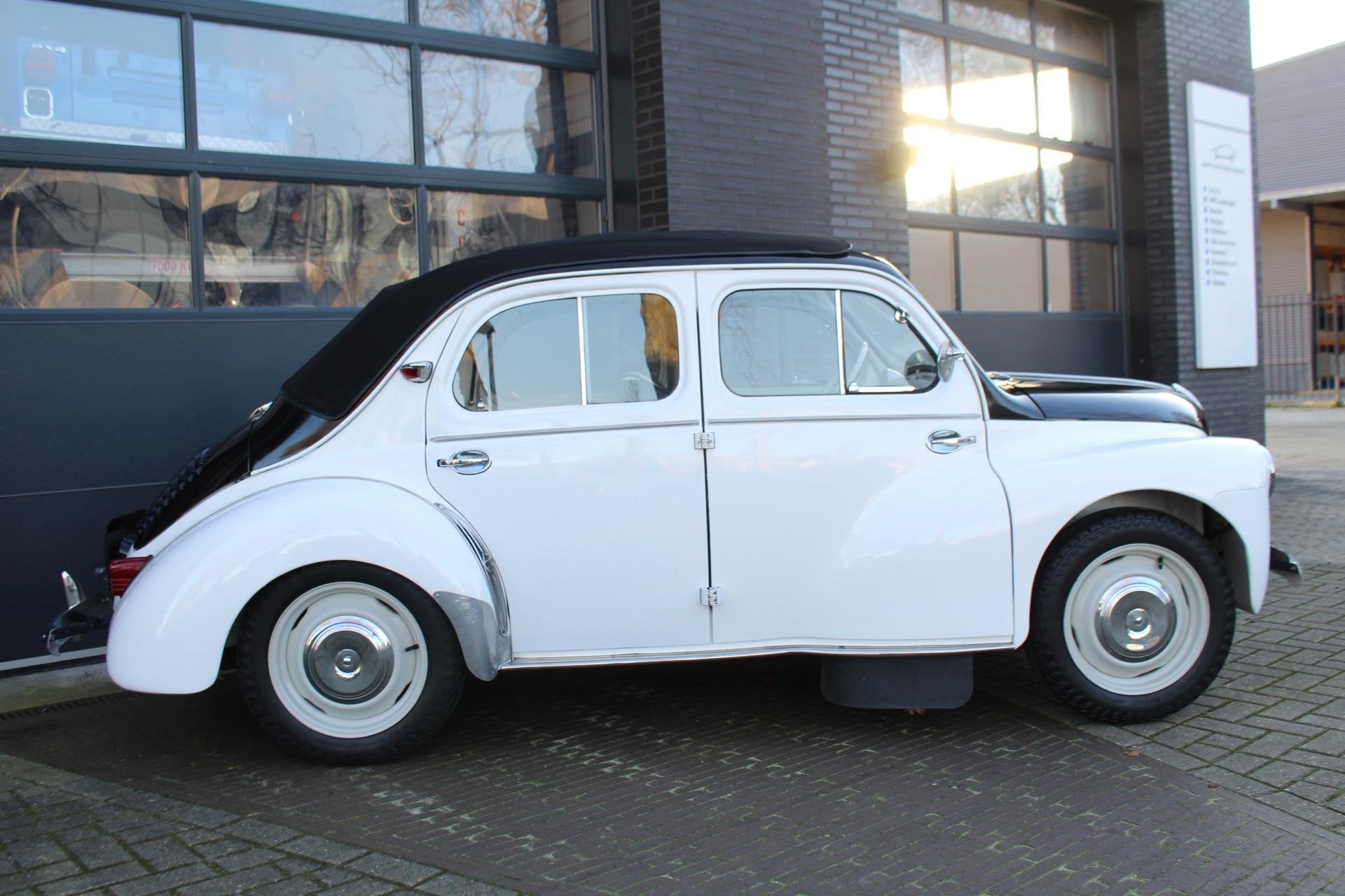 Renault 4 4CV Cabriolet GERESTAUREERD! UNIEKE AUTO!, foto 4