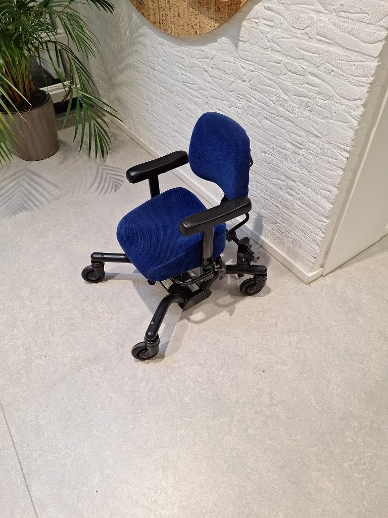 Mercado Medic REAL 9000 kindertrippelstoel / werkstoel, Ophalen, Zo goed als nieuw