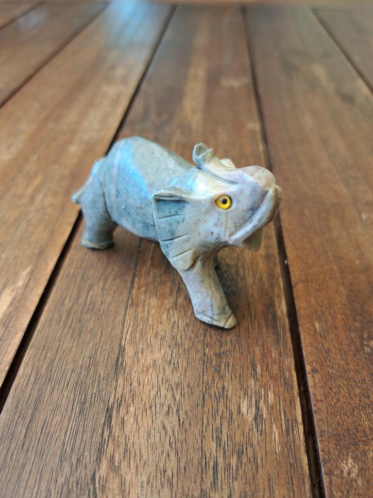 4= 10 euro Olifant steen, Ophalen of Verzenden, Zo goed als nieuw, Dier