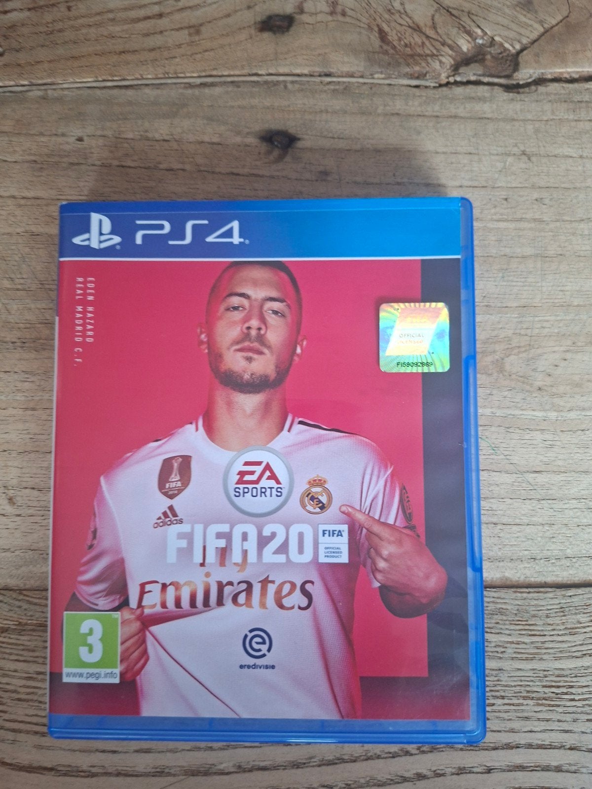 FIFA 20 PS4 - Zo goed als nieuw, Ophalen of Verzenden, Zo goed als nieuw, Eén computer, Sport