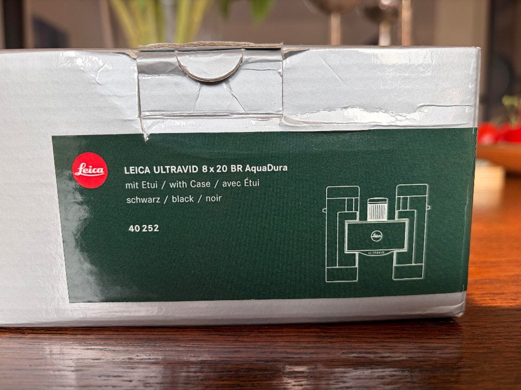 Leica Ultravid 8x20 BR AquaDura 2022, Ophalen of Verzenden, Zo goed als nieuw, 8 tot 12x, Dakkant (recht)