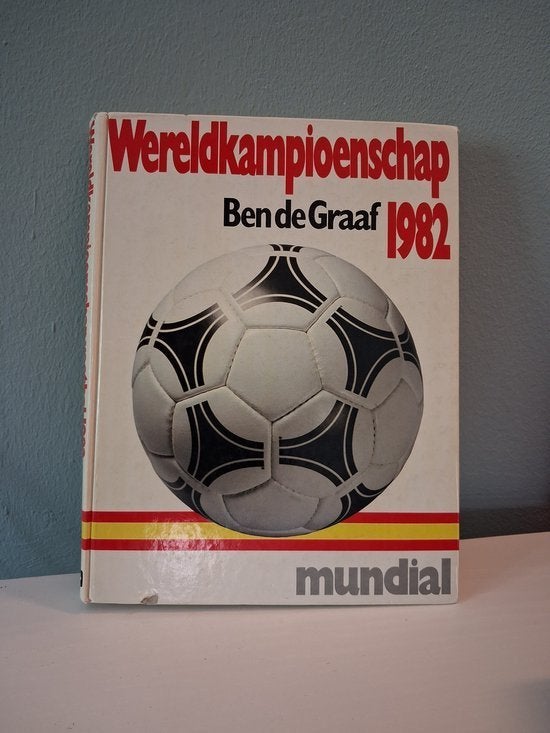 1982 Wereldkampioenschap voetbal, Ophalen of Verzenden, Gelezen, Balsport