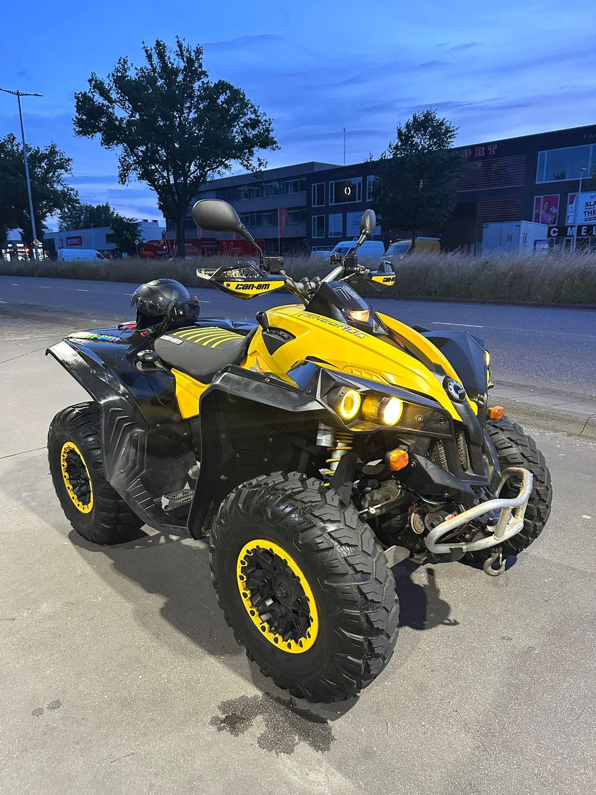 Can am renegade 800cc, Motoren, 2 cilinders, 800 cc
