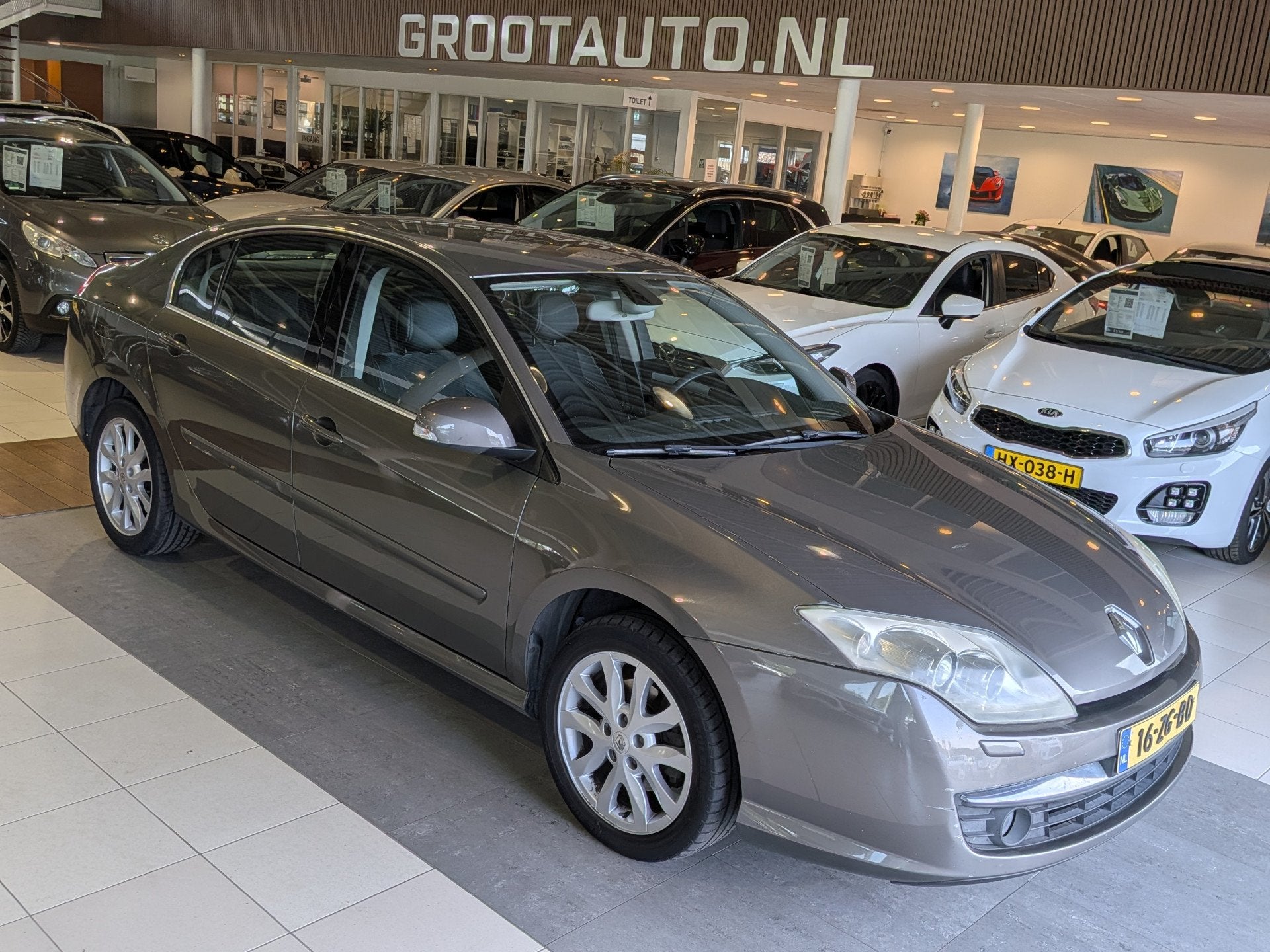 Renault Laguna 2.0 16V Dynamique Airco, Crtuise Control, Stu, Laguna, Gebruikt, Zwart, 4 cilinders