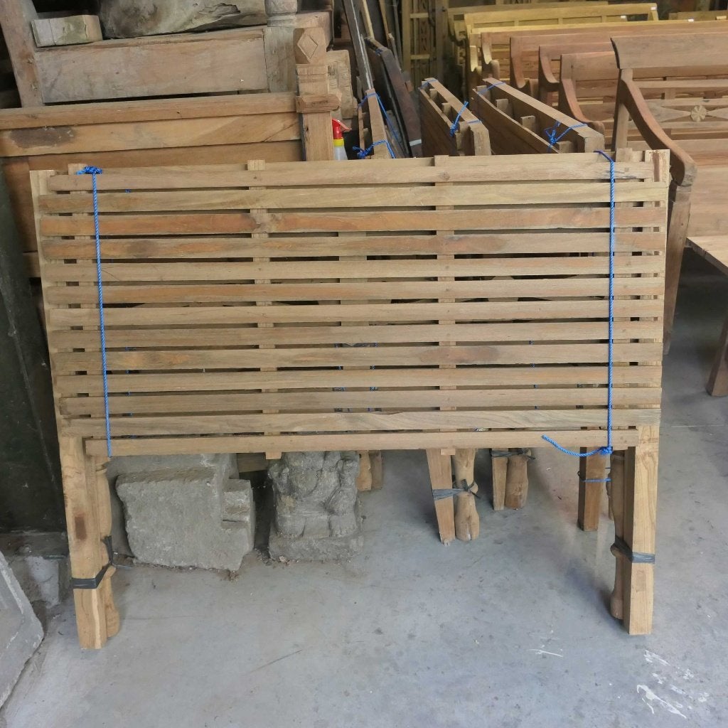 Twee-zits teak tuin bankje met mooi snijwerk RQ32 teak bank, Ophalen of Verzenden