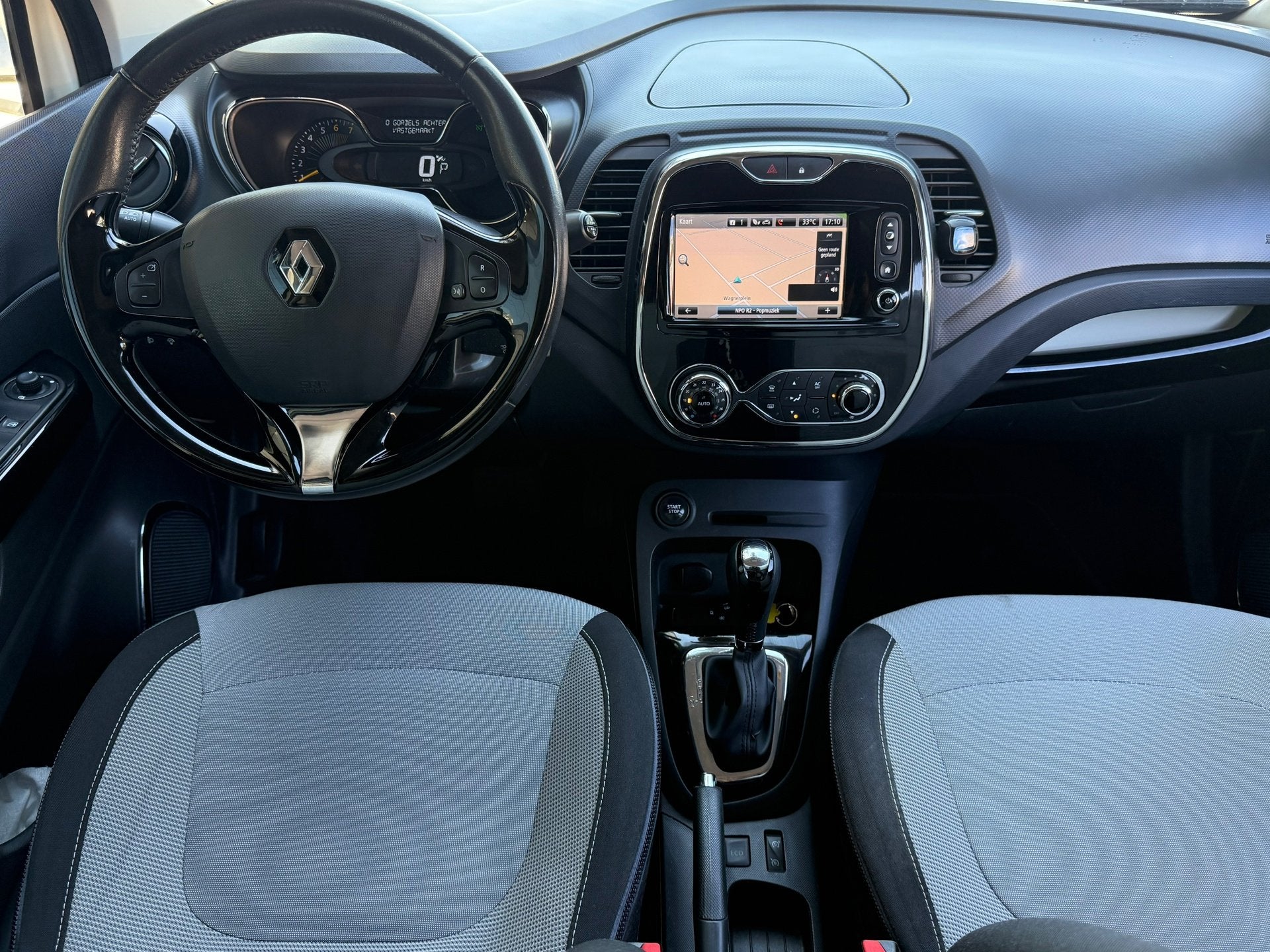 Renault Captur 1.2 TCe AUTOMAAT | NAVI | CRUISE | CAMERA | K, Auto's, Euro 5, Stof, Zwart, 4 cilinders