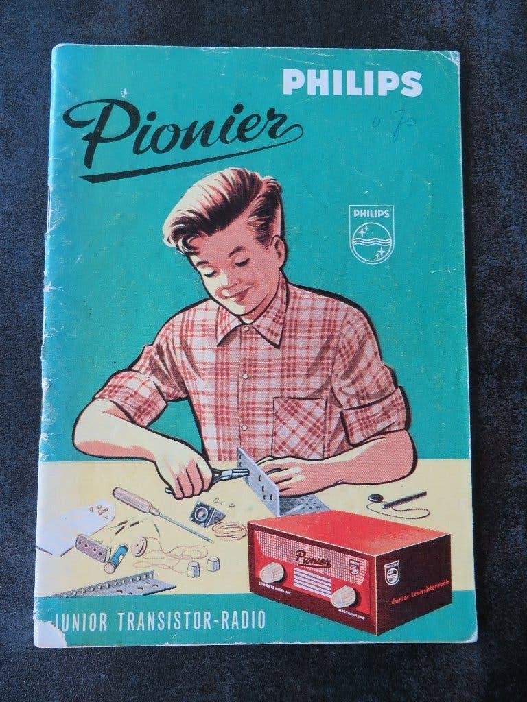 Philips Pionier boekje (2) ??, Verzenden, Gebruikt