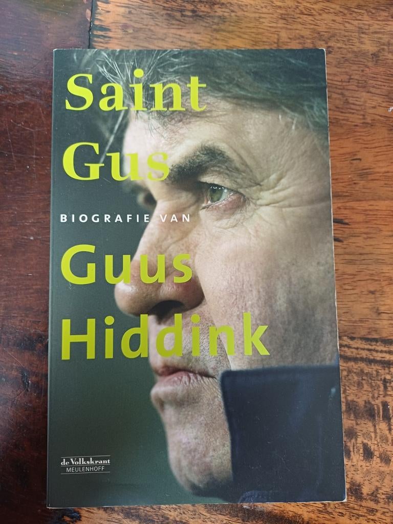 Saint Gus: Biografie van Guus Hiddink, Boeken, Ophalen of Verzenden
